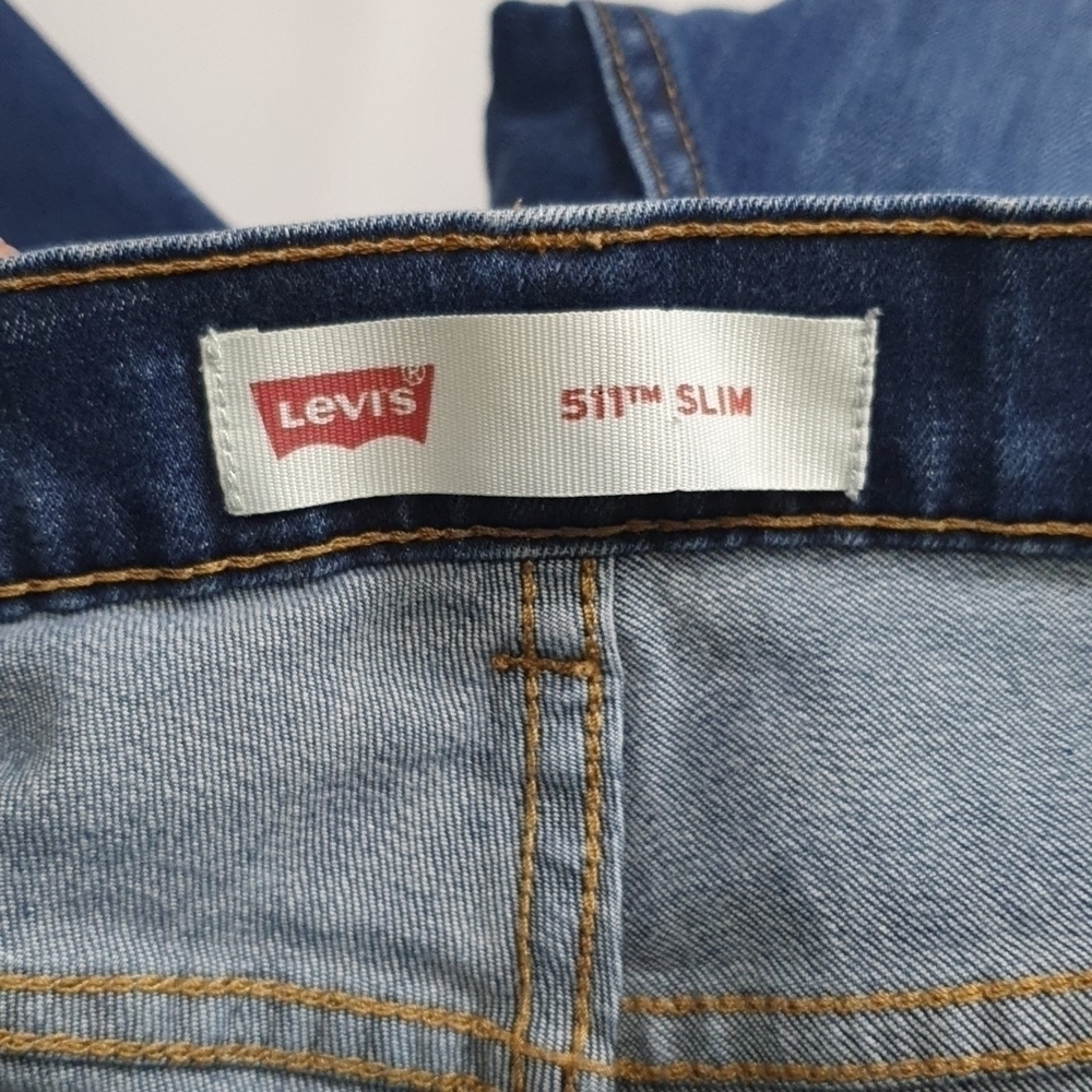 Levi's 511 Classic Slim Fit Patch Jeans - Picture 3 of 11
